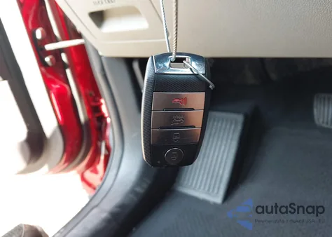 2017 Kia Sorento 2.0T Ex z USA, uszkodzony, nr VIN 5XYPH4A19HG325385